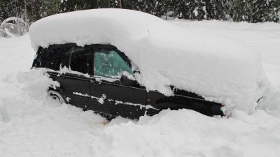 Под Рязанью несколько автомобилей застряли в снегу