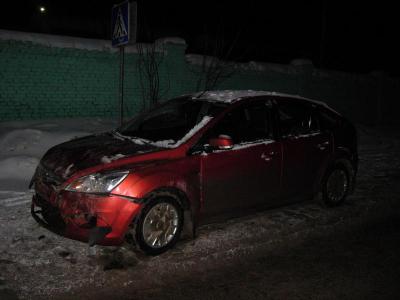 В Рязани пьяный водитель Ford вытолкнул ВАЗ-2110 на ВАЗ-2115