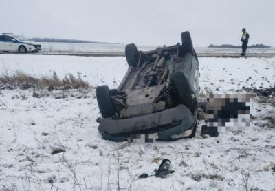 На трассе близ Милославского погибла пассажирка внедорожника, слетевшего в кювет