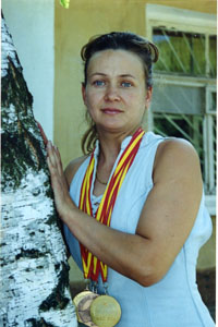 Светлана Кленина с наградами, добытыми на чемпионатах Европы и Мира.