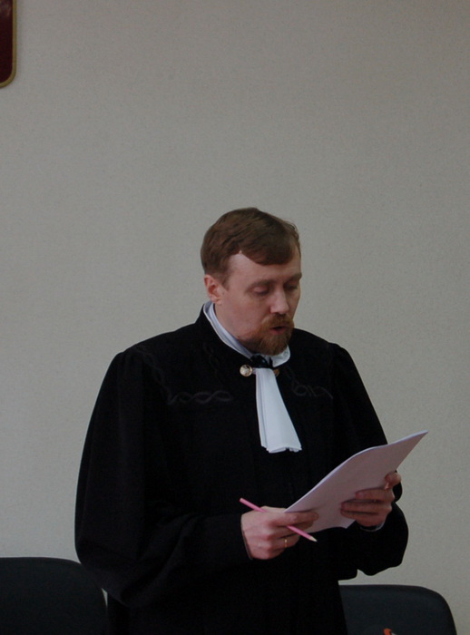 Судья Александр Батманов.