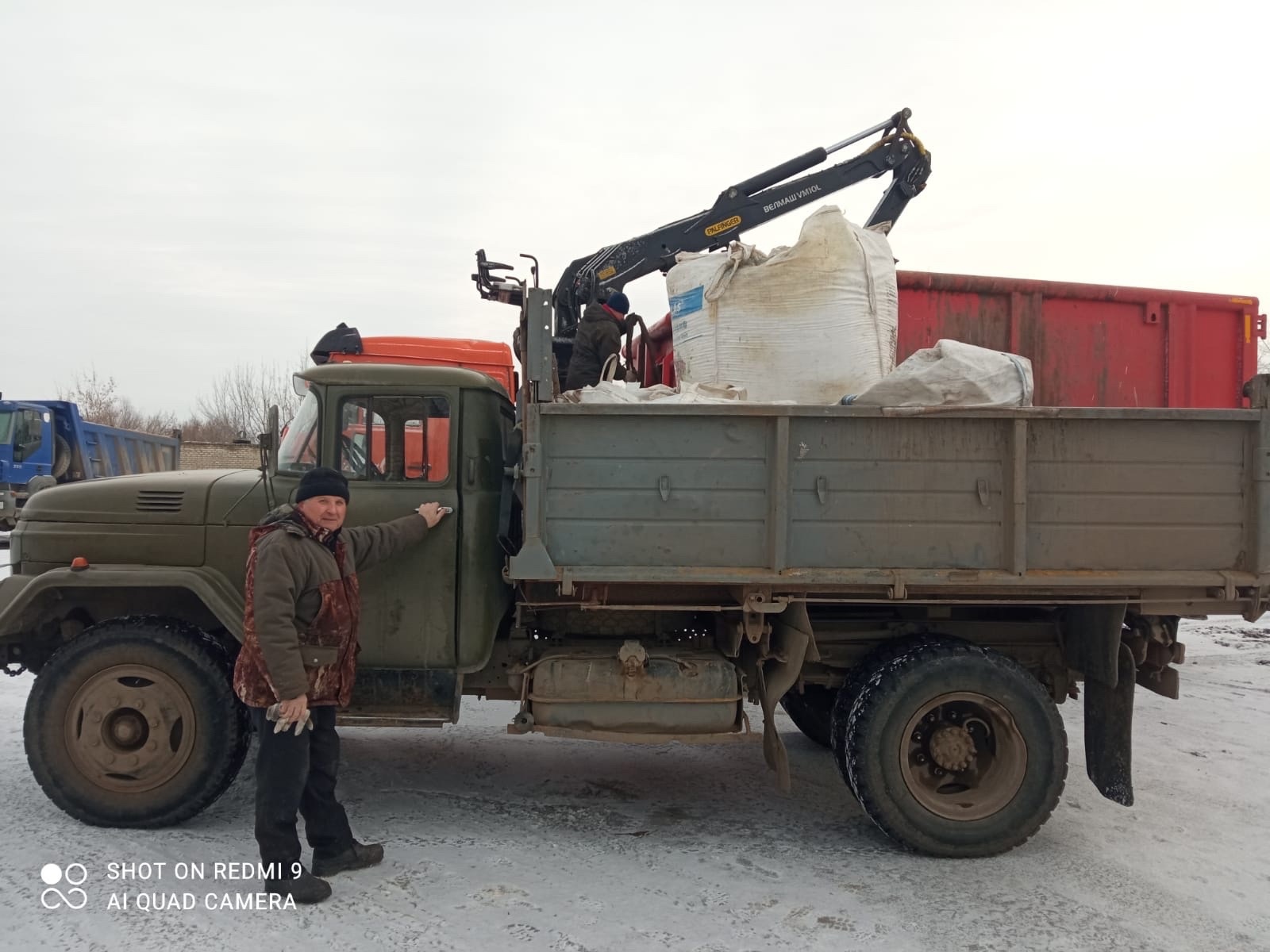 Компания «ЭкоПронск» доставила в Сасово пять тонн противогололёдной смеси