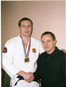 Один из призёров — Сергей Кунашов (слева) со своим наставником Александром Кудиновым.