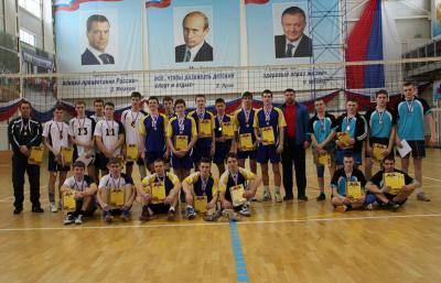 В Скопине сыграл квартет юношеских волейбольных команд