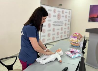 В Рязанском перинатальном центре заработала школа для родителей недоношенных детей