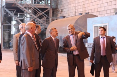 Олег Ковалёв посетил два металлургических завода