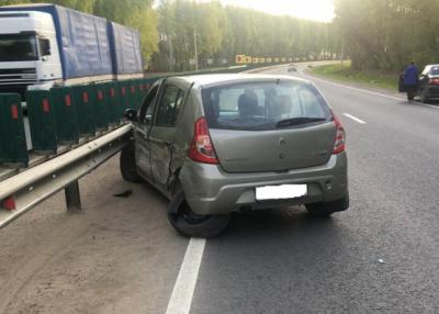 На трассе близ Михайлова пострадала автоледи, врезавшаяся в отбойник