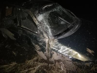 Ночью в Ухоловском районе «десятка» улетела в кювет, водитель погиб