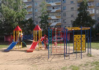 В Рязани ищут хозяев для детских площадок во дворах