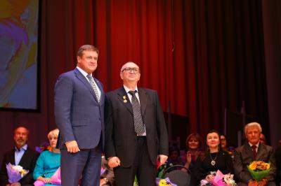Николай Любимов поздравил с юбилеем Рязанское художественное училище