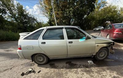 В Канищево Рязани столкнулись Lada Kalina и ВАЗ-2112, пострадал ребёнок