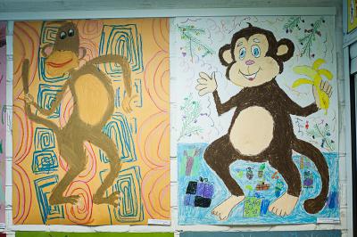 В салоне «Хобби» поселилось семейство обезьян