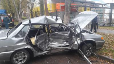 Авария на улице Фирсова в Рязани произошла из-за заноса отечественного авто