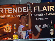 На Рязанском профессиональном чемпионате барменов победил москвич