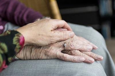 В Рязанском медуниверситете будут обучать уходу за пожилыми и инвалидами