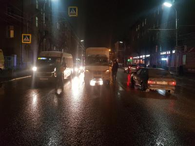На улице Дзержинского «Газель» сбила пенсионерку на пешеходном переходе
