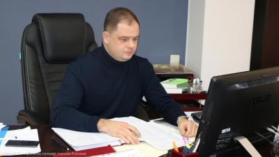 Владимир Бурмистров поручил управлению энергетики и ЖКХ контроль ликвидации последствий аварий