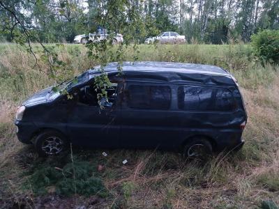 В Касимовском районе Hyundai улетел в кювет, пострадали женщина и младенец