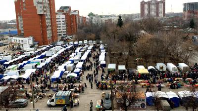 Возле Центррынка Рязани 13 февраля отменили ярмарку выходного дня