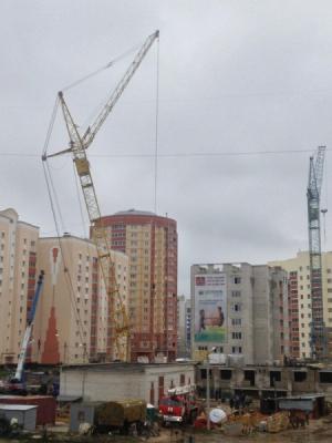 В Рязани возникла угроза падения башенного крана