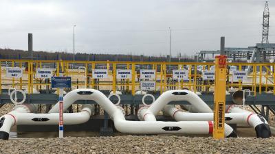 В Рязанской области завершили прокладку нефтепровода через реку Пру