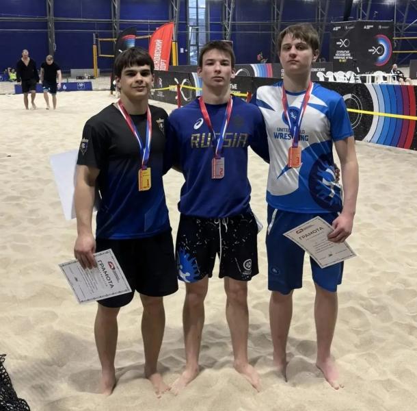 Рязанцы отличились на первенстве России по пляжной борьбе