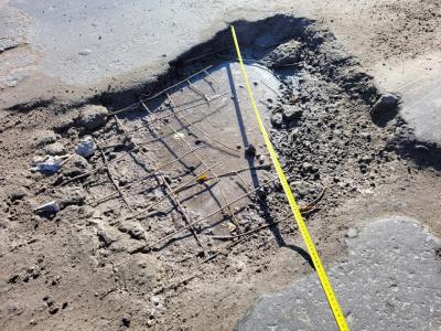 Рязанцы предложили дать имя яме на путепроводе в Приокском