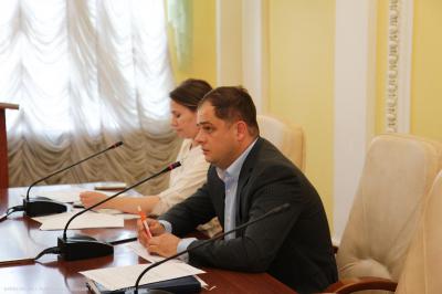 Владимир Бурмистров провёл совещание о реализации местных инициатив в Рязани