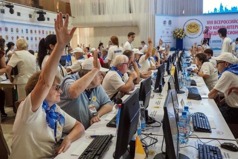 В Рязани проходит Всероссийский чемпионат по компьютерному многоборью среди пенсионеров