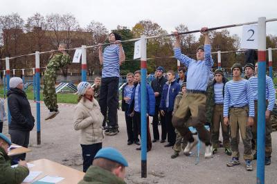 Рязанские школьники соревнуются на Спартакиаде по военно-прикладным видам спорта