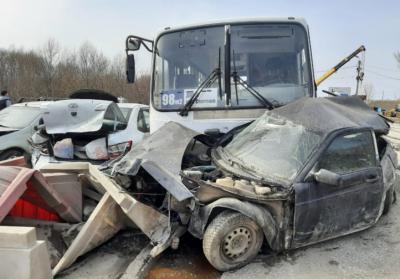 Оштрафован рязанский перевозчик, автобус которого устроил массовое ДТП на мосту через Трубеж
