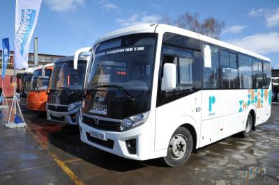 В Рязани показали автобусы нового поколения