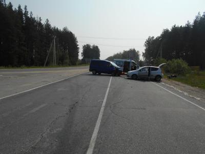 Nissan не уступил дорогу Chevrolet близ Спас-Клепиков, пострадала женщина