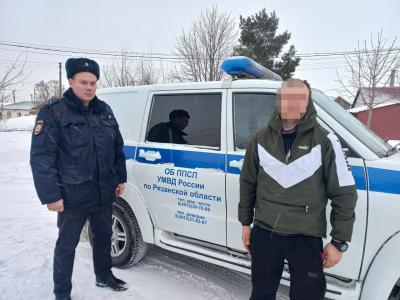 В Рязани полицейские остановили нетрезвого водителя без прав