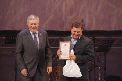 Рязанским аграриям вручили награды регионального парламента