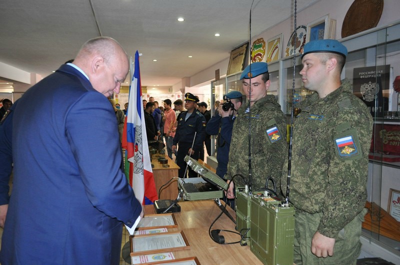 Форум военнослужащих. Выборы в армии. Военные по контракту Рязани. Служба по контракту в Рязани. Пенза, дома военных по контракту.