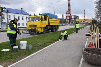 Работники Рязанской НПК вышли на субботник