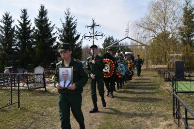 Рязанцы простились с Олегом Чеченевым, погибшим в зоне СВО