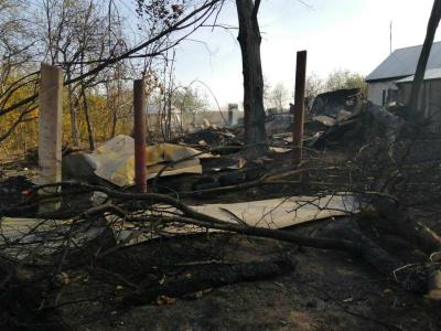Из-за пожара на военном складе под Скопином сгорели 85 строений