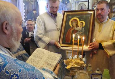 Чудотворная икона собрала в Михайловском районе паломников из разных регионов страны