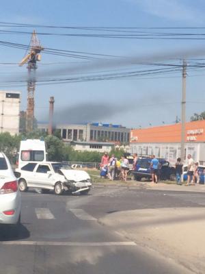 В Рязани в Дашково-Песочне столкнулись два отечественных авто