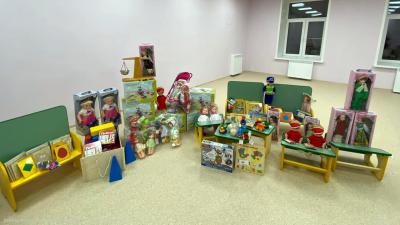 Спонсор передал детсаду в Дашково-Песочне наборы игрушек и оборудования