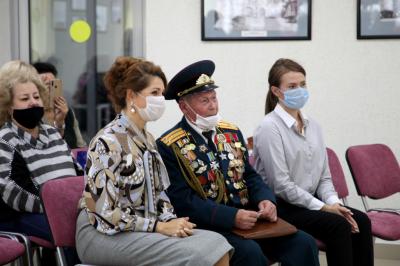 Юлия Рокотянская поздравила рязанцев с Днём пожилого человека