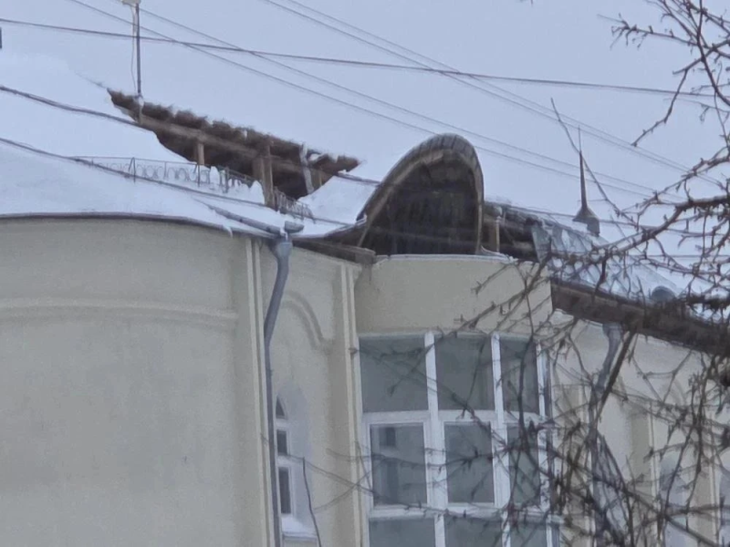 На здании в Клепиковском округе частично обрушилась кровля