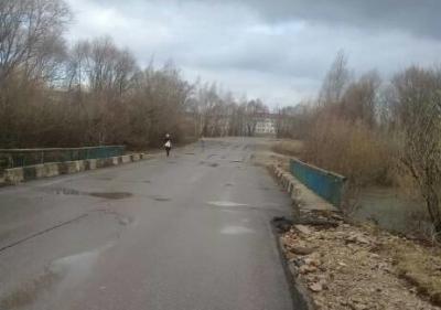 В Сапожковском районе освободился от воды автомобильный мост