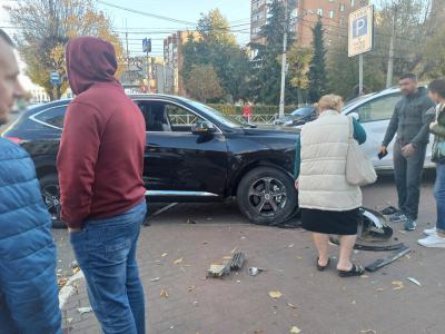 В серьёзном ДТП в центре Рязани пострадали два человека