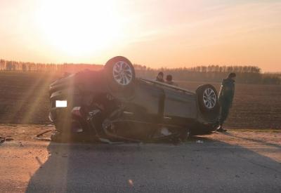 Под Скопином иномарка врезалась в фуру, погибла женщина