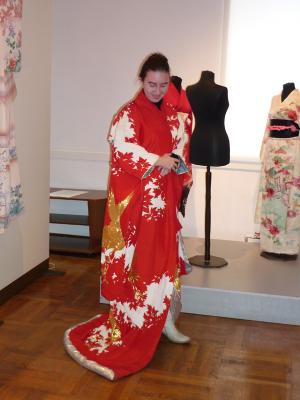 В Рязани открылась выставка современных и древних кимоно