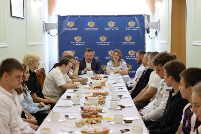 Борис Ясинский поздравил рязанских спортсменов с победой на чемпионате и первенстве мира по джиу-джитсу