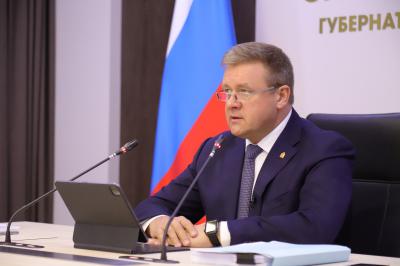 Николай Любимов велел информировать рязанцев об изменениях в получении соцуслуг